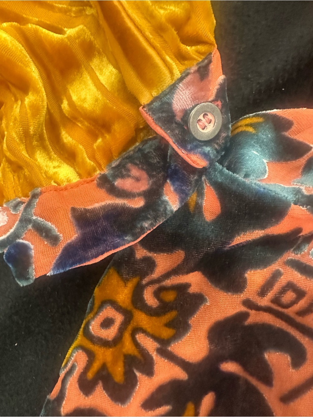 Moulinete Soeurs Velvet Mixed-Print Wrap Top in Mustard and Rust NWOT - Picture 2 of 7